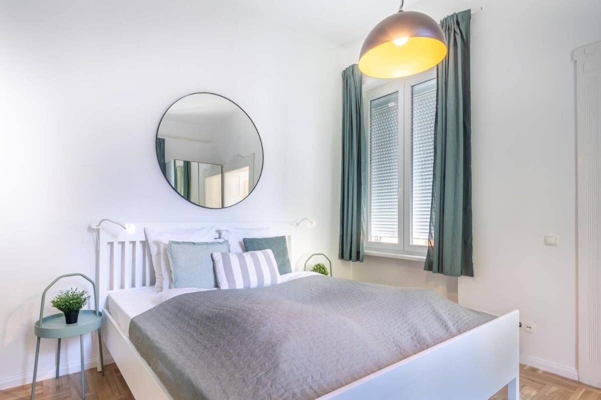 Lovely & Cozy With A C Lejlighed Budapest
