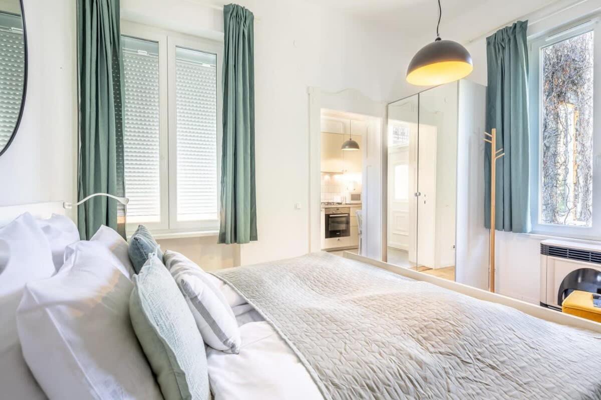 Lovely & Cozy With A C Apartament *